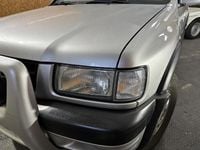 Usado Opel Frontera 115 HP (84 kW) 2000 Cinzento SUV