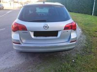 usado Opel Astra Sports tourer ecoflex