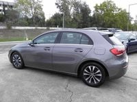 Usado Mercedes A180 116 HP (85 kW) 2020 Cinzento Citadino