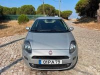 Usado Fiat Punto 84 HP (61 kW) 2014 Cinzento Citadino