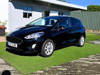 Usado Ford Fiesta 86 HP (63 kW) 2017 Preto Citadino