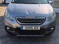 Usado Peugeot 2008 Style 82 HP (60 kW) 2016 Cinza prata SUV