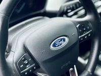 Usado Ford Focus Active 125 HP (91 kW) 2019 Cinza prata Carrinha