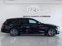 Usado Mercedes E300 AMG line 306 HP (225 kW) 2022 Preto metalizado Carrinha
