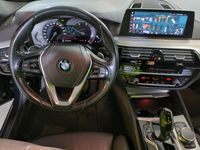 Usado BMW 520 Luxury Line 190 HP (139 kW) 2018 Azul