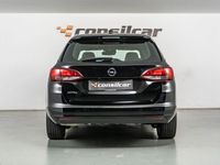 usado Opel Astra Sports Tourer 1.2 T M6 Design & Tech S/S Navigator