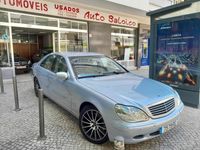 Usado Mercedes S320 197 HP (144 kW) 2001 Azul Sedan