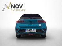 Usado Opel Mokka-e 114 kW (156 HP) 2025 Verde SUV