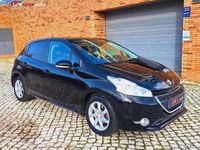 Usado Peugeot 208 82 HP (60 kW) 2013 Preto Citadino