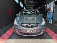 Usado Opel Corsa 95 HP (69 kW) 2011 Cinzento Citadino