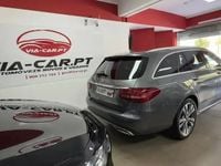Usado Mercedes C300e Avantgarde 306 HP (225 kW) 2020 Cinzento Carrinha