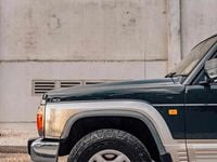 Usado Nissan Patrol 115 HP (84 kW) 1994 Verde SUV