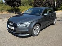Usado Audi A3 116 HP (85 kW) 2016 Cinzento Citadino