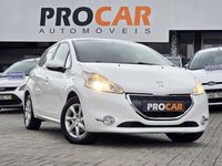 Usado Peugeot 208 68 HP (50 kW) 2014 Branco Citadino