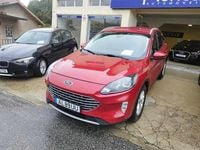 Usado Ford Kuga 120 HP (88 kW) 2021 Vermelho SUV