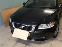 Usado Volvo S40 109 HP (80 kW) 2008 Preto Sedan