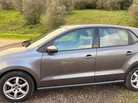 Usado VW Polo 69 HP (50 kW) 2011 Cinzento Citadino