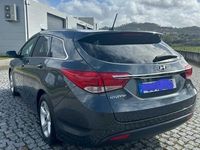 usado Hyundai i40 SW 1.7 - 115cv 2013