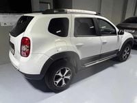 Usado Dacia Duster 109 HP (80 kW) 2018 Branco SUV