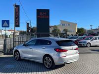 Usado BMW 116 116 HP (85 kW) 2021 Cinza prata Citadino