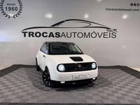 Usado Honda e 113 kW (154 HP) 2022 Branco Citadino