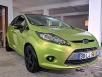 Usado Ford Fiesta 90 HP (66 kW) 2009 Verde Citadino