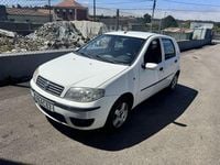 Usado Fiat Punto 80 HP (58 kW) 2005 Citadino