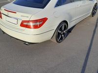 usado Mercedes E250 coupé