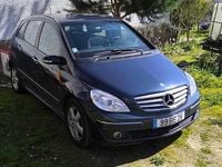 Usado Mercedes B180 109 HP (80 kW) 2006 Azul Monovolume