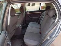Usado VW Golf VI 105 HP (77 kW) 2008 Cinzento Citadino