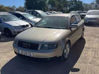 Usado Audi A4 130 HP (95 kW) 2002 Cinzento Carrinha