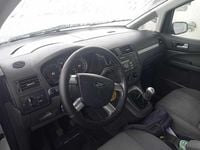 Usado Ford Focus 109 HP (80 kW) 2005 Cinzento Carrinha