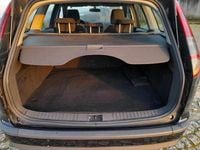 Usado Ford Focus 80 HP (58 kW) 2007 Preto Carrinha