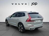 Usado Volvo XC60 Plus 350 HP (257 kW) 2024 Prateado SUV