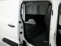 Usado Opel Combo 102 HP (75 kW) 2022 Branco Monovolume