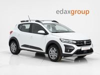 Usado Dacia Sandero Comfort 91 HP (66 kW) 2022 Branco SUV