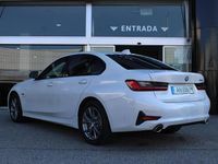 Usado BMW 320e 204 HP (150 kW) 2022 Branco Sedan