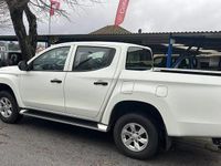 Usado Mitsubishi L200 150 HP (110 kW) 2022 Branco Pickup