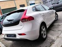 Usado Volvo V40 Momentum 115 HP (84 kW) 2013 Branco Carrinha