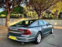 Usado Volvo S90 150 HP (110 kW) 2019 Cinzento Sedan
