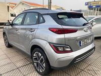 Usado Hyundai Kauai 100 kW (136 HP) 2022 Cinzento SUV