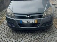 Usado Opel Astra 101 HP (74 kW) 2005 Sedan