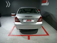 usado Mercedes C200 ClasseCDi Elegance