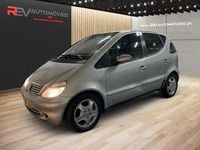 Usado Mercedes A170 Avantgarde 95 HP (69 kW) 2003 Cinza prata