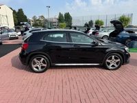 Usado Mercedes GLA180 AMG line 109 HP (80 kW) 2016 Preto SUV