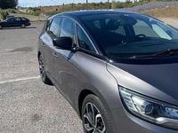 Usado Renault Grand Scénic IV 120 HP (88 kW) 2019 Cinzento Monovolume