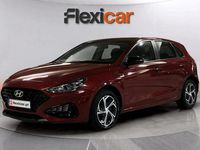 Usado Hyundai i30 Style 115 HP (84 kW) 2021 Vermelho
