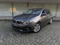 Usado Peugeot 308 100 HP (73 kW) 2018 Cinzento