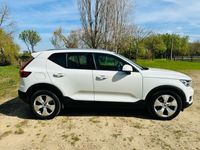 usado Volvo XC40 2.0 D3 Momentum Geartronic