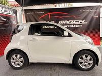 Usado Toyota iQ 68 HP (50 kW) 2013 Branco Citadino